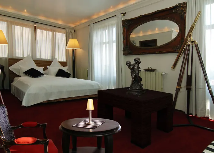 Hotel Domenii Plaza By