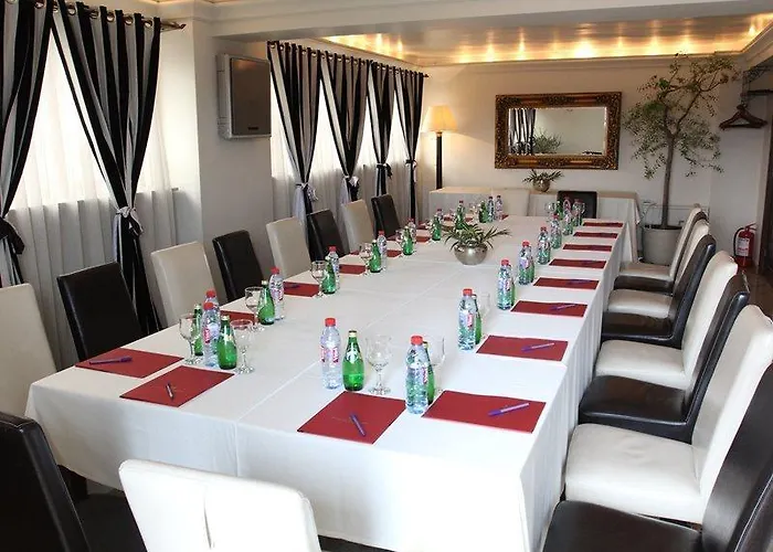 Hotel Domenii Plaza By