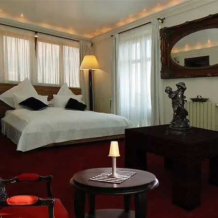 Hotel Domenii Plaza By