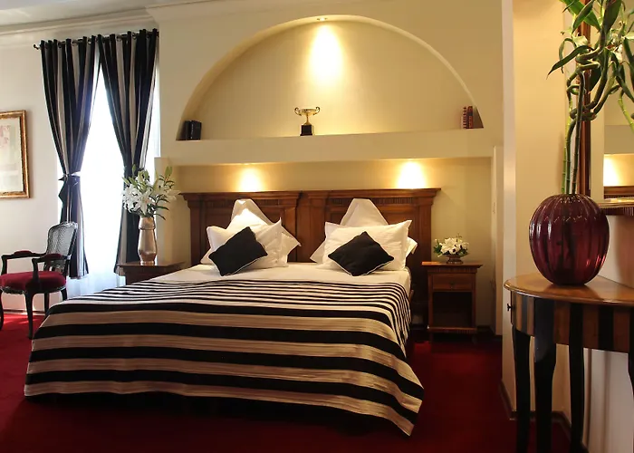 فندق Domenii Plaza By 4*